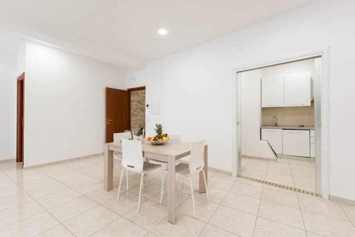 Appartement Mediterranean House Nettuno Extérieur photo
